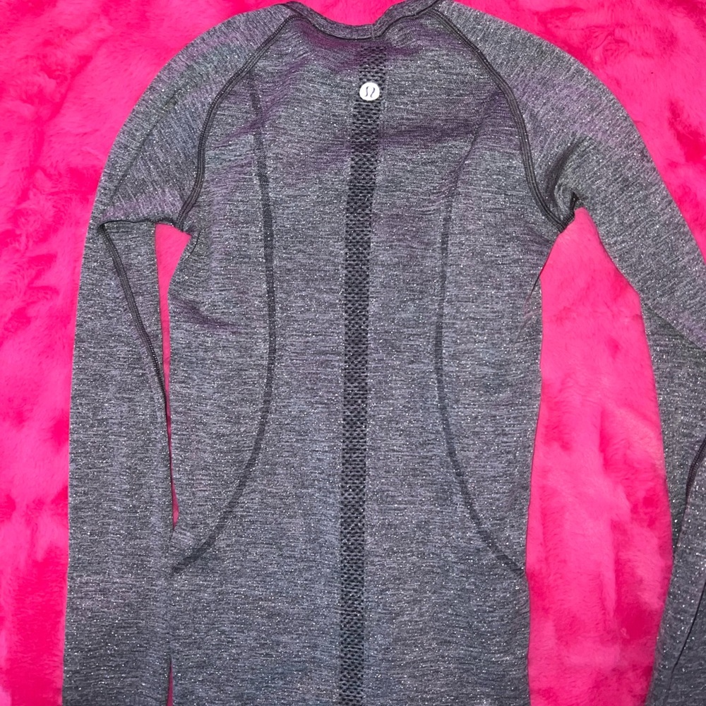 Lululemon Sparkle Swiftly Tech